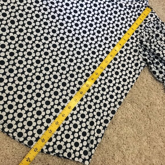 Puffy Shoulder Sleeve Floral Print Coquette Crepe Top - Picture 14 of 15